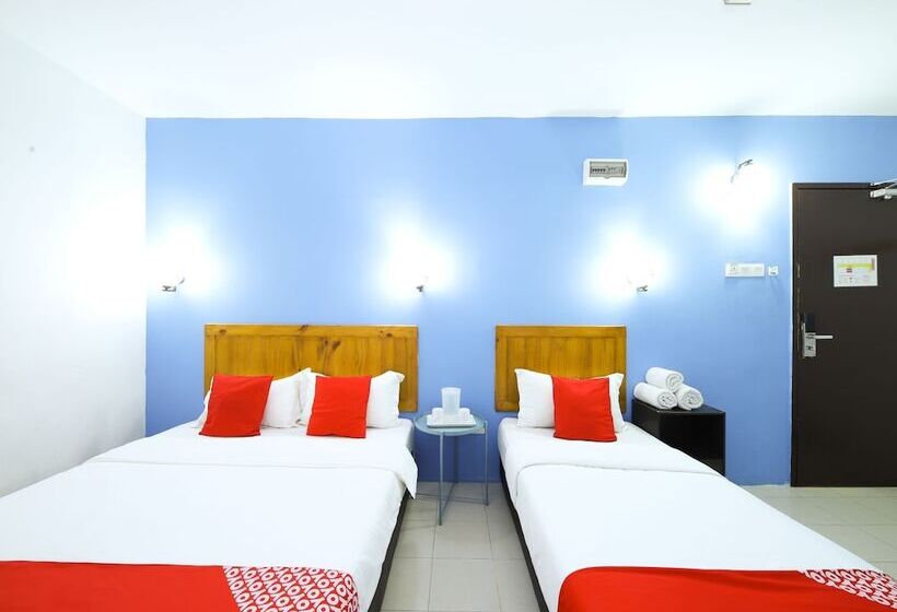 Люкс Superior, Midah Inn Puchong