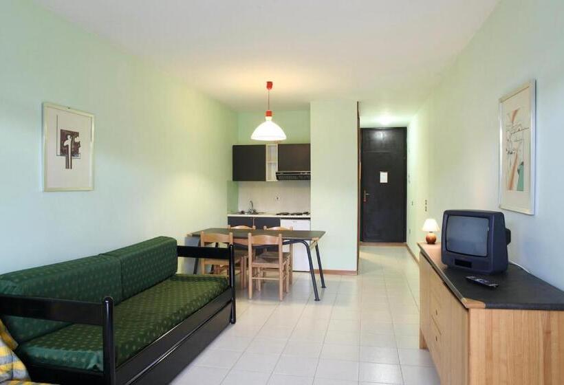 Апартаменты 1 Спальня, Apartment 4 Beds With Private Outdoor Area In Residence With Swimming Pool In Marina Di Bibbona, Onl