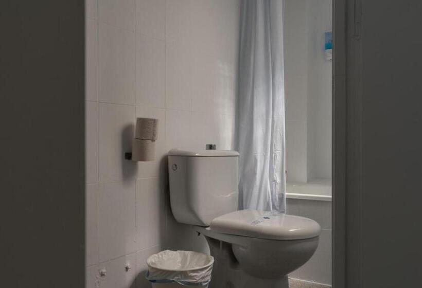 Quarto Estandar Individual, Hostal Imperial