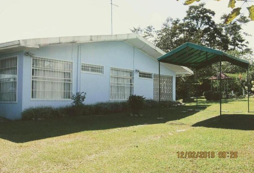 اتاق استاندارد یک نفره, Room In House   Habitacion Y Bano Independientes