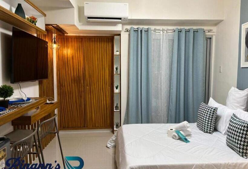 استودیوی استاندارد, Rinann S Staycation 1822 Inspiria Condotel Davao