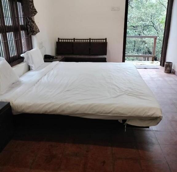 Номер Basic, Matheran Green Field Resorts