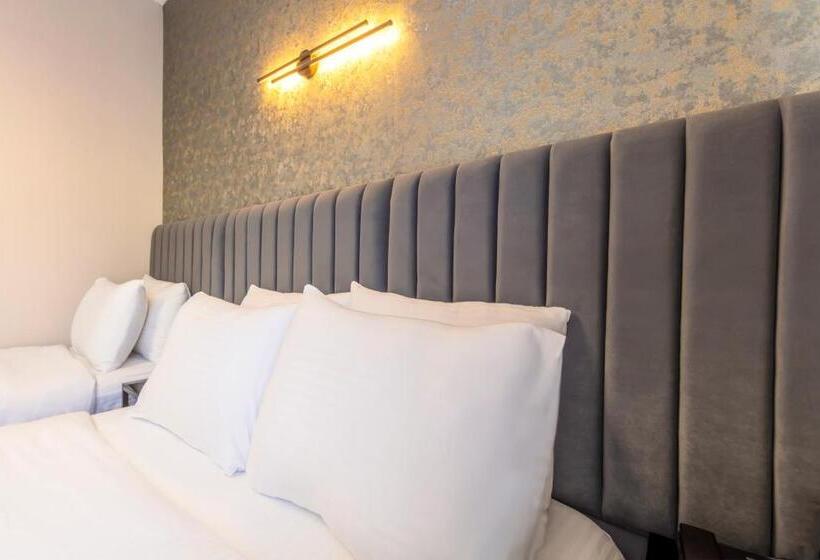 Четырехместный Номер Deluxe, Lenora Airport Hotel & İstanbul Airport