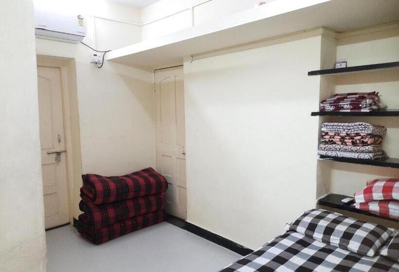 Номер Стандарт, Shriguru Guest House Akkalkot