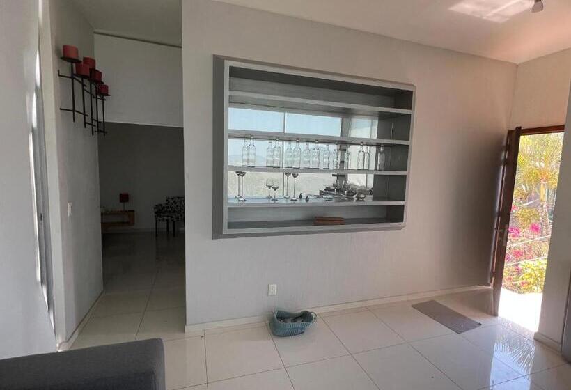 带露台的套间, Willsonsatlascanadas
