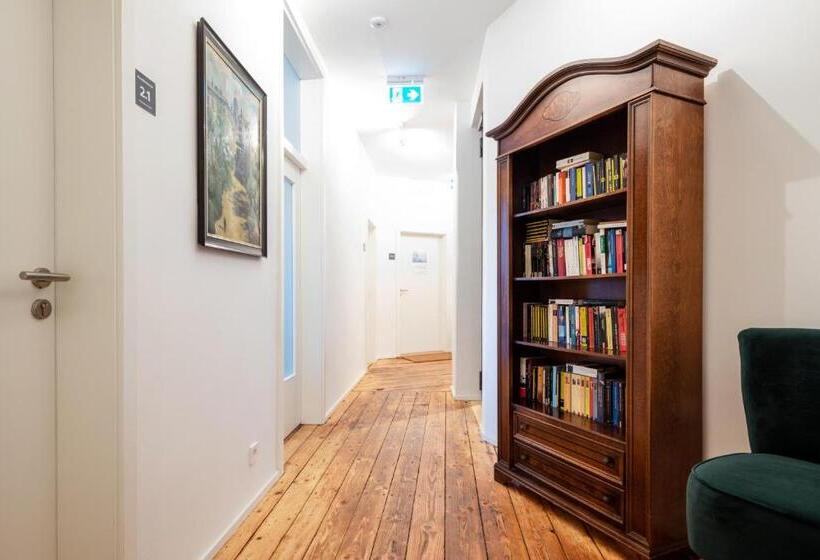 Стандартный Номер Кровать Кинг, Künstlerzimmer Im Kulturhaus Häselburg