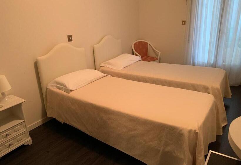 Quarto Familiar, G&d Mi Ma Condhotel Only Rooms Free Breakfast