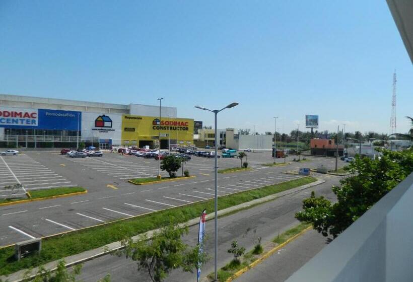 سوئیت با بالکن, Acl Suites
