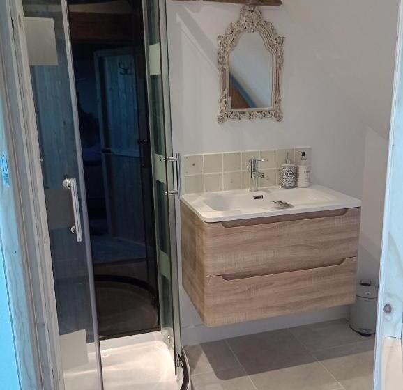 Номер Deluxe, Le Presbytere