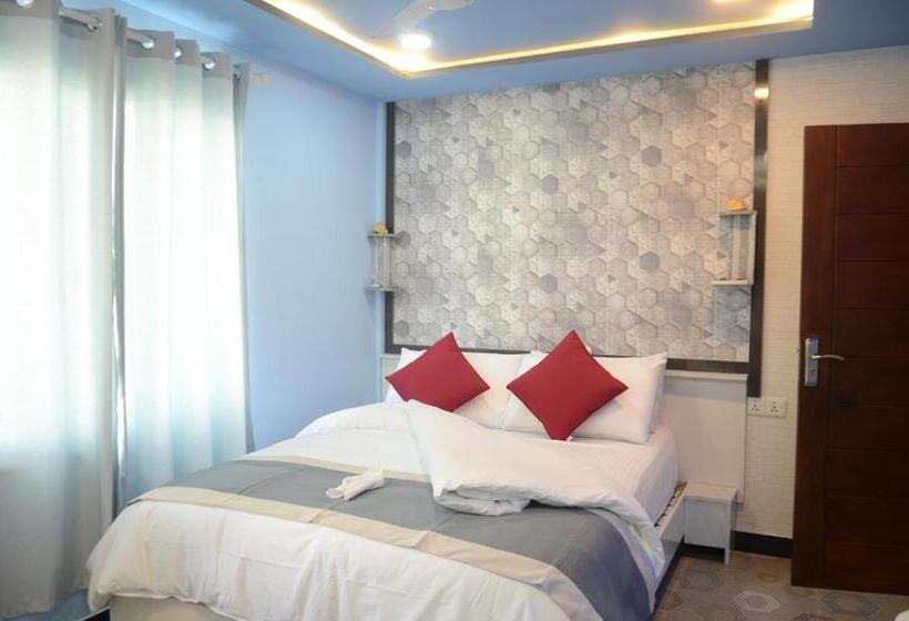 اتاق لوکس, Isle Inn Guesthouse