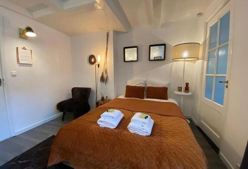 آپارتمان 1 خوابه, Cozy Studio In The Heart Of Amsterdam