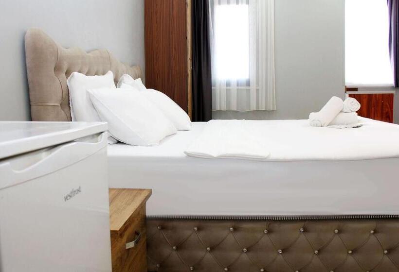 اتاق لوکس با تخت بزرگ, Avist Hotel Avcılar