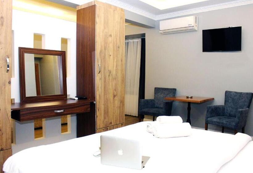 اتاق لوکس سه تخته, Avist Hotel Avcılar