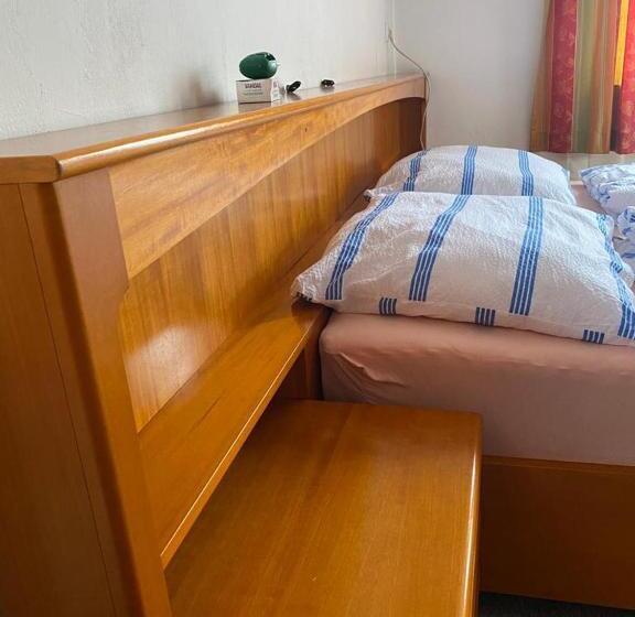 Апартаменты 3 Спальни, Apartment Nähe Linz