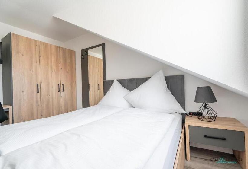 Студия Deluxe, Louis Apartments