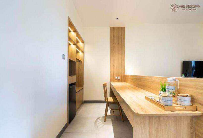 سوئیت با تخت بزرگ, The Rebirth Apartment Binh Chau Ho Tram