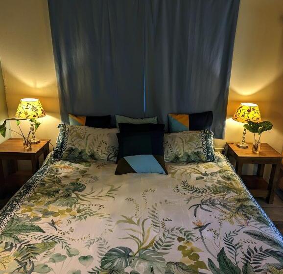 Бунгало Стандарт Вид на Сад, Hasekamp Family Bush Lodge