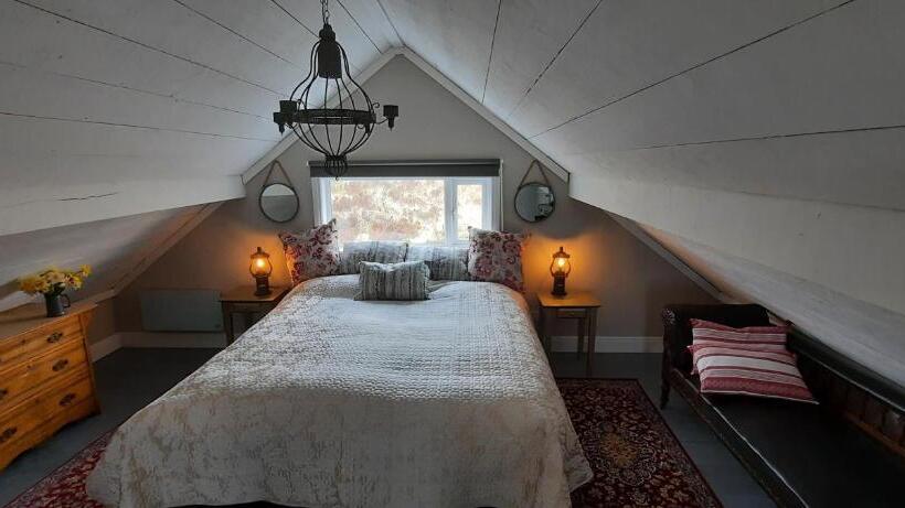 带1个卧室的豪华公寓, Heather House On The Wild Atlantic Way