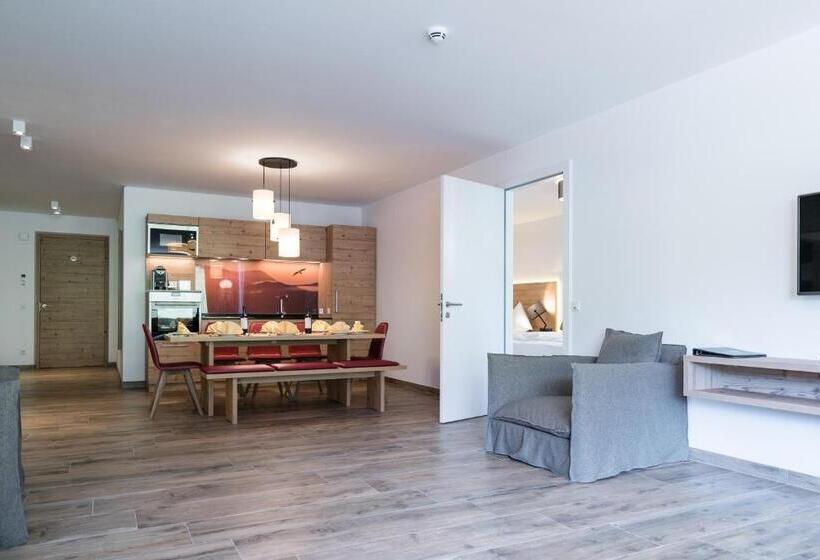 Apartamento Deluxe 2 Quartos, Adler Resort