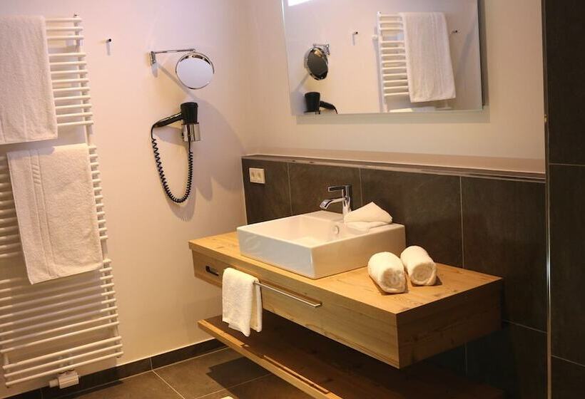 Apartamento Superior 2 Dormitórios, Adler Resort