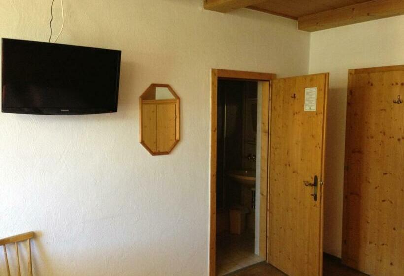 اتاق استاندارد سه نفره, Gasthaus Sonne