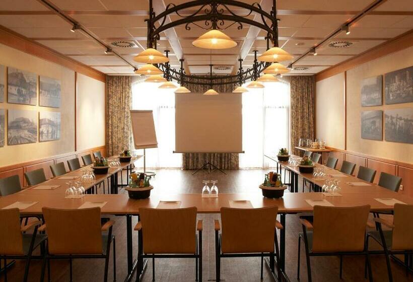 Номер Стандарт, Landzeit Restaurant Voralpenkreuz
