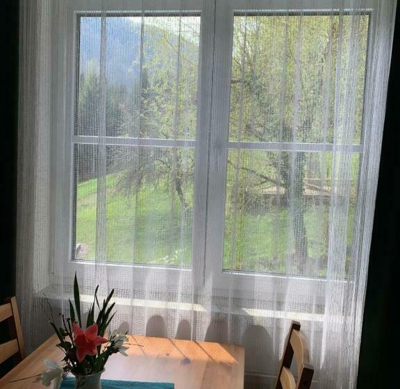 Семейный Номер, Pension 's Waldeck