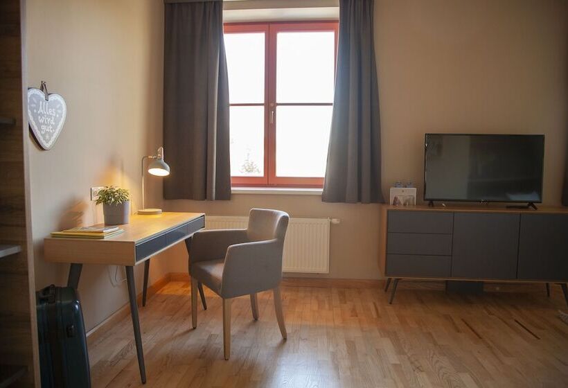 스탠다드 트리플 룸, Jufa Hotel Mariazell