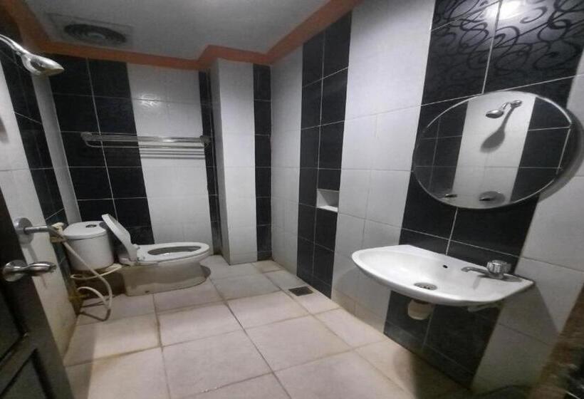 اتاق لوکس, Collection O 93163 Hotel Grand Kartika