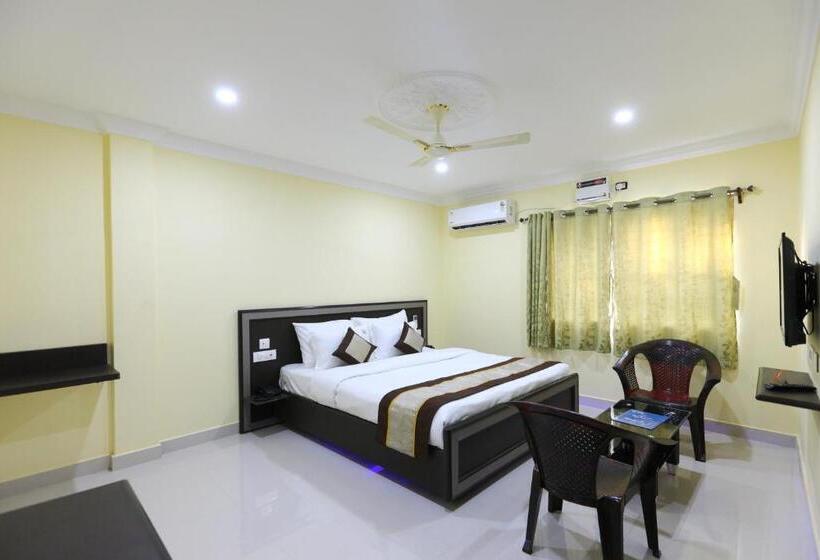 Трехместный Номер Superior, Grand Park   Near Alrport