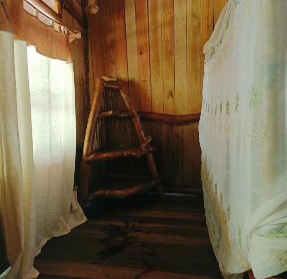 اتاق استاندارد, Back To Nature Ecotourism