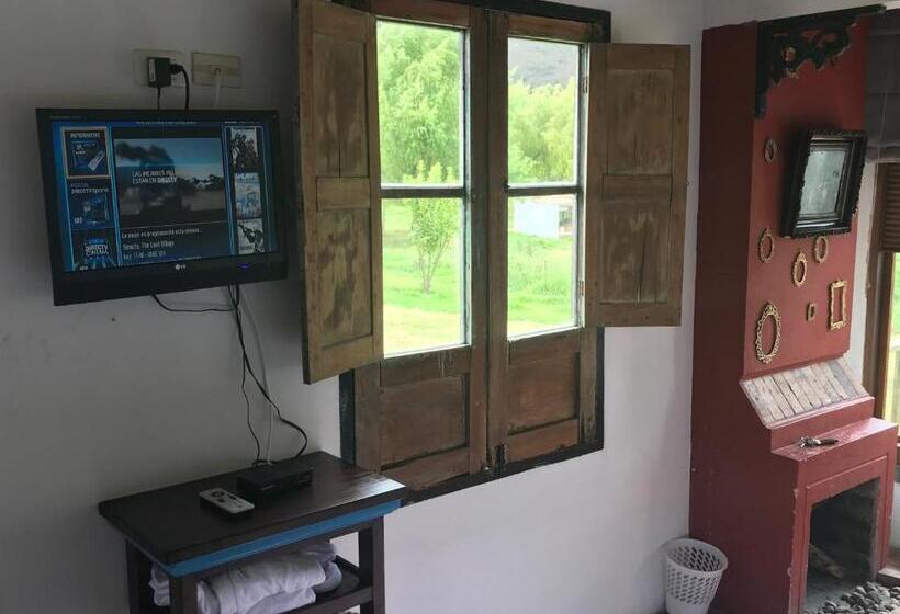 Номер Стандарт, Casitas Barro Iza Boyaca