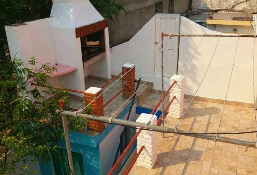 شقة غرفة واحدة مزودة بتراس, Monoambientes La Perla