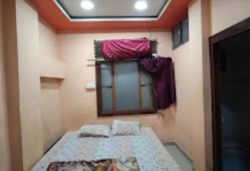 اتاق لوکس, Thakur Jii Bhopal