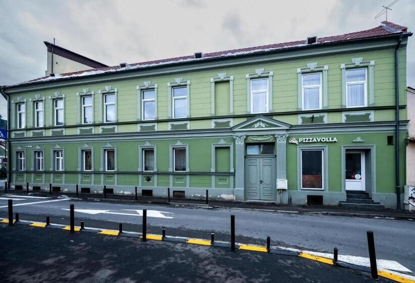 带大床的高级房间, Casa Basarab Brasov