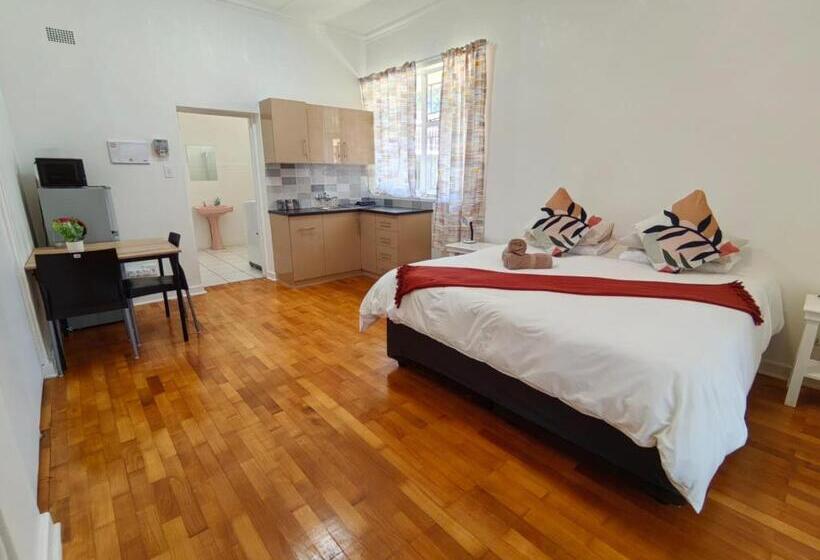 اتاق استاندارد, Carrington Guesthouse