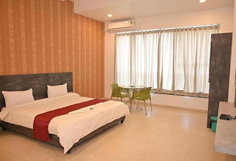 Номер Deluxe, Fabhotel Irra Executive