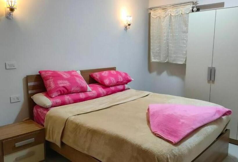 استودیو استاندارد با بالکن, Giza City Hotel سيتي أوتيل الجيزه