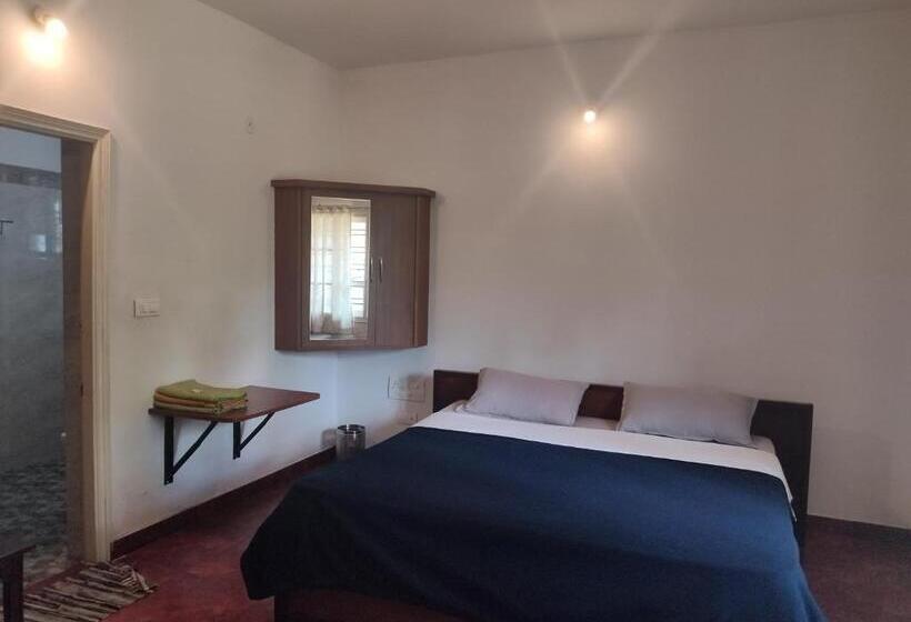 Номер Стандарт, Farm Stay A Coffee Estate Stay