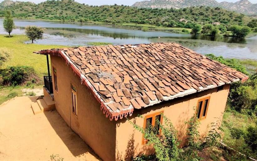 Номер Стандарт Вид на Озеро, Jawai Legacy Shambhala