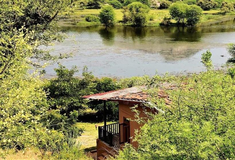 Номер Стандарт Вид на Озеро, Jawai Legacy Shambhala