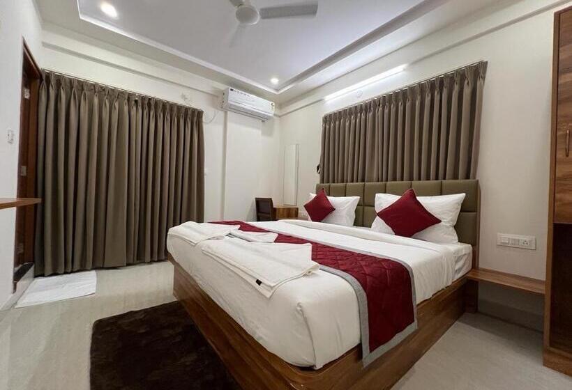 Suíte Executivo, The Auberge Boutique Hotel   Manyata Tech Park