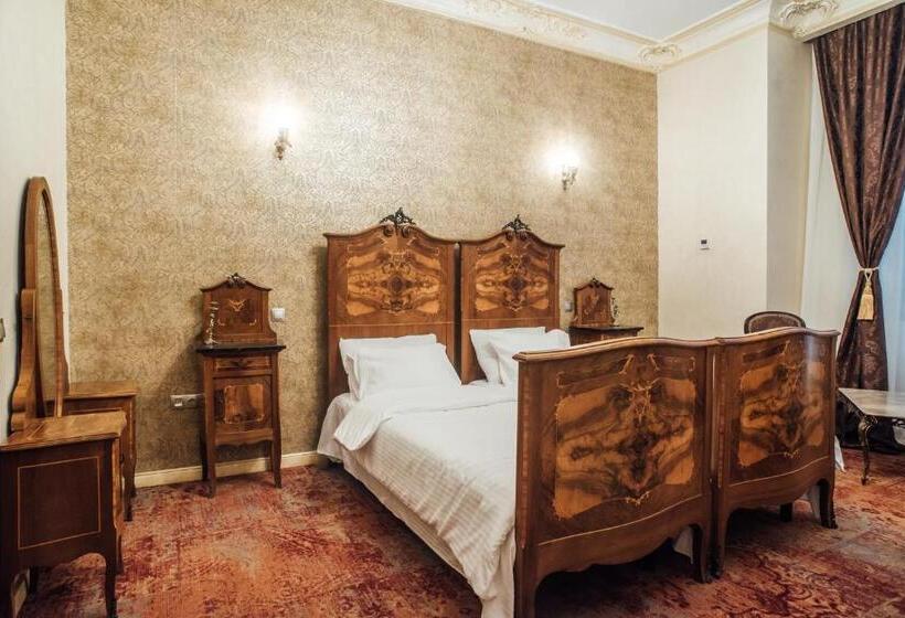 اتاق لوکس, Veritas Boutique Vila