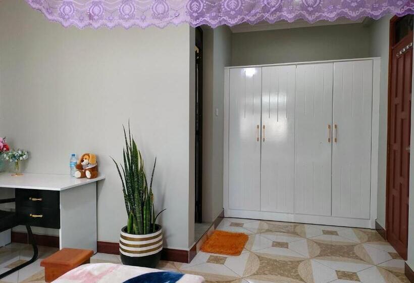 اتاق استاندارد, Keeney House At St. Gabriel S