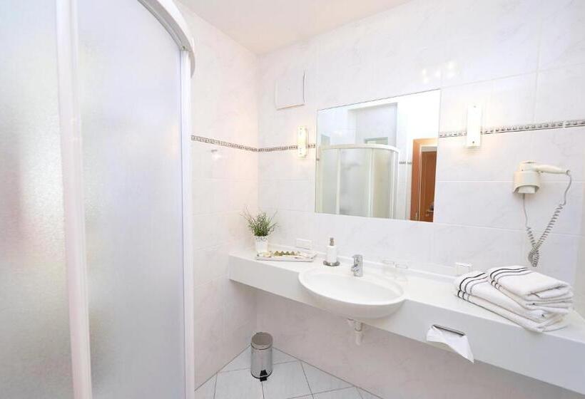 Номер Стандарт, City Hotel Mödling