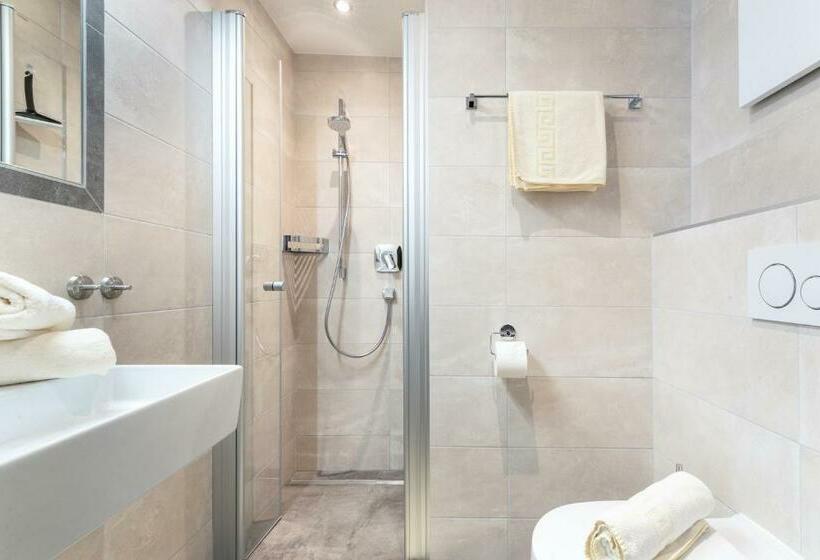 Номер Стандарт, Gasthof Pension Berghof