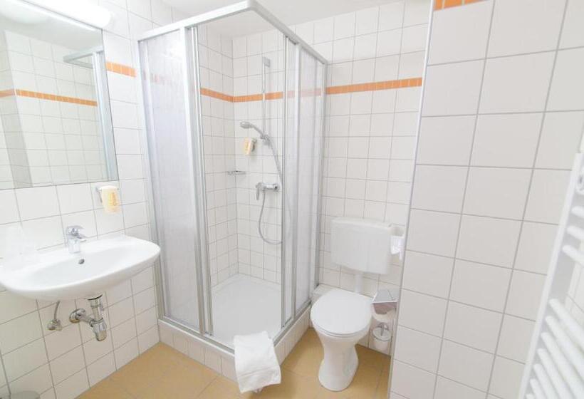 اتاق استاندارد چهار تخته, Jufa Hotel Hochkar