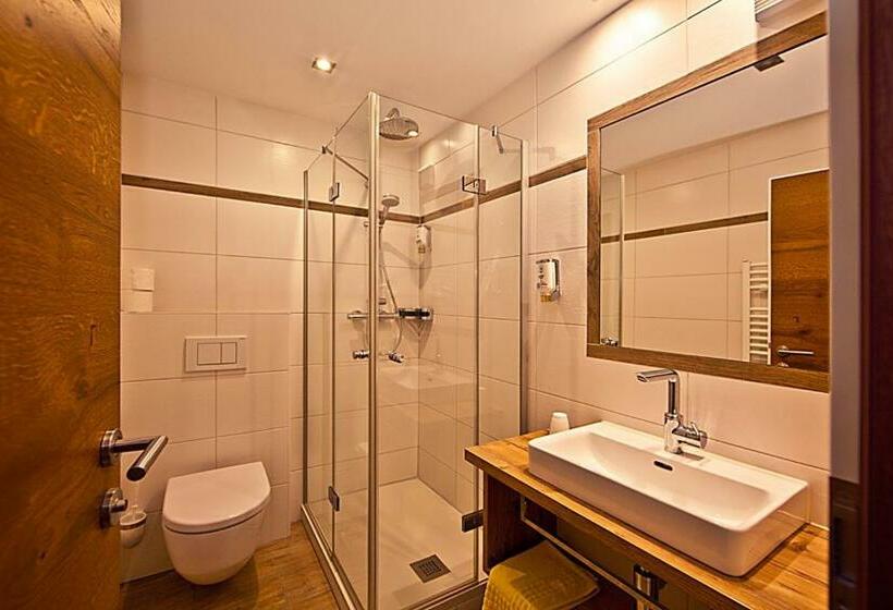 اتاق استاندارد یک تخته با بالکن, Landhotel Denggerhof