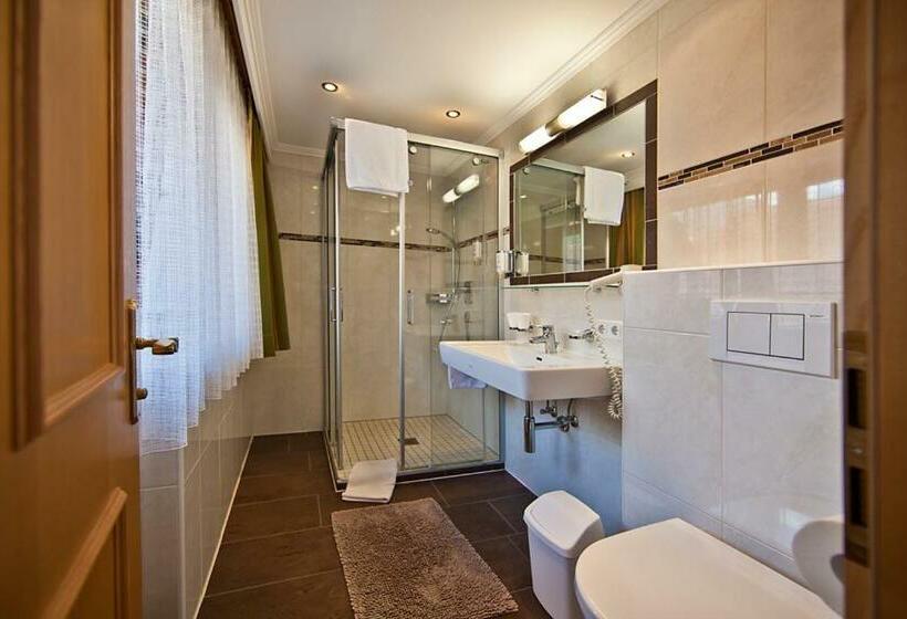 اتاق استاندارد یک تخته با بالکن, Landhotel Denggerhof