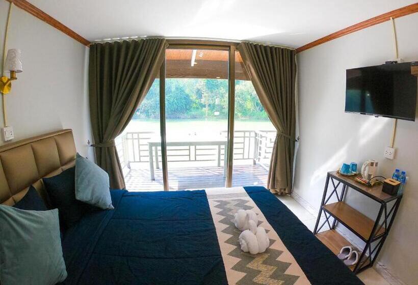 Номер Стандарт Вид на Бассейн, Namsongviewgardenresort